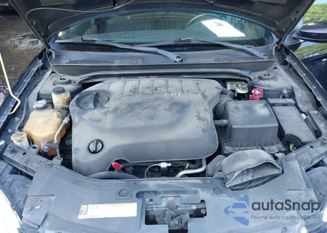 2013 Chrysler 200 Touring z USA, uszkodzony, nr VIN 1C3CCBBG0DN678058